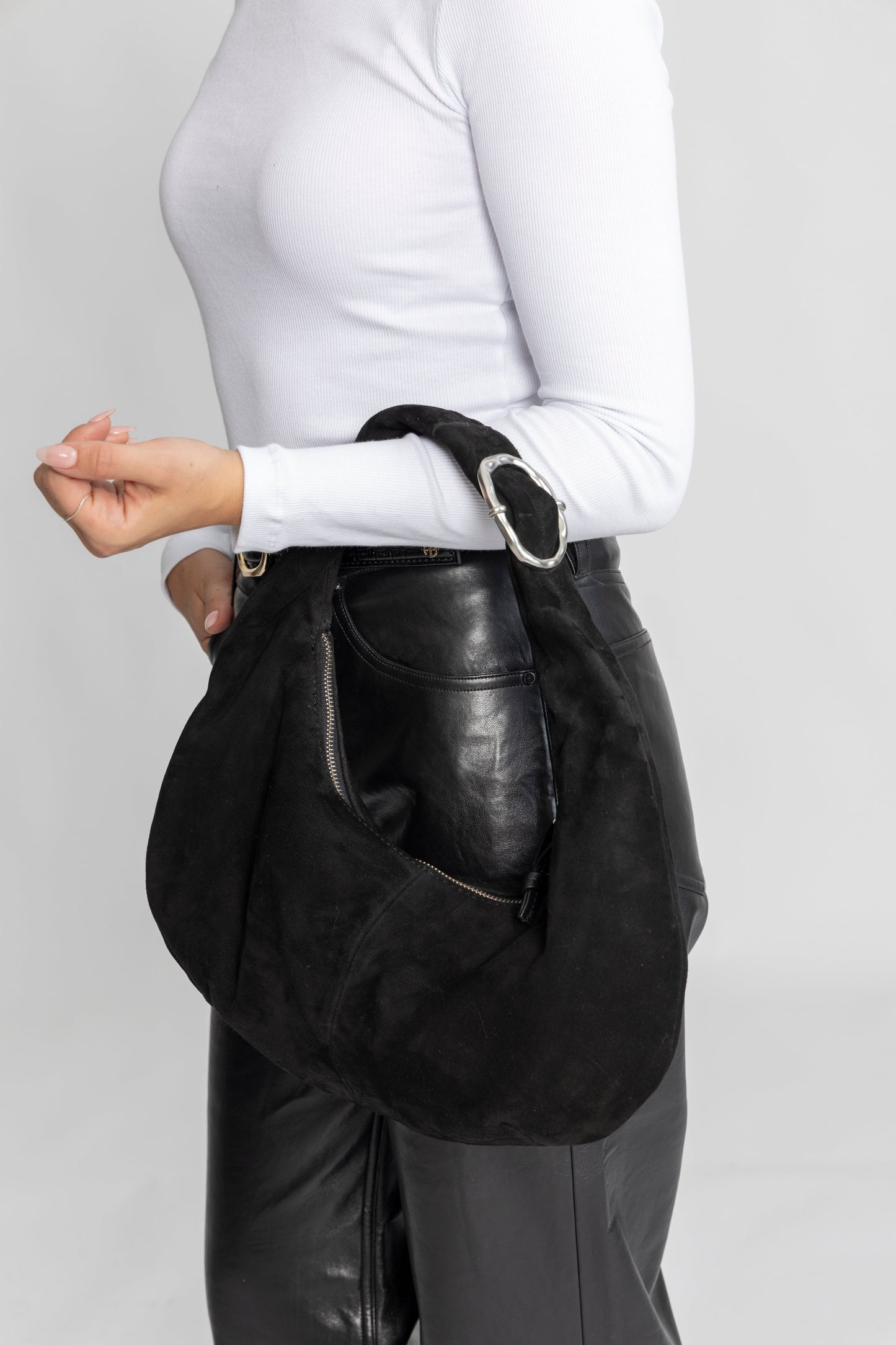 Dam Elegant Mocka Väska med Justerbar Axelrem och Blixtlåsficka