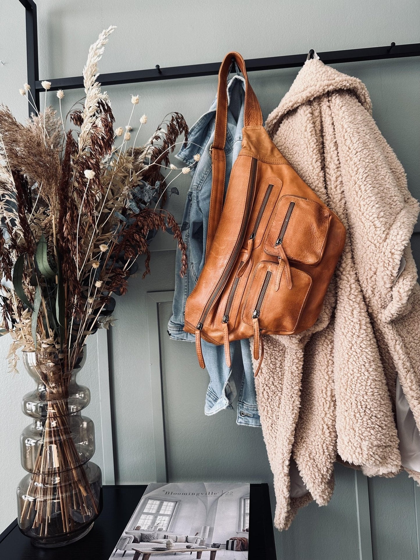 Unisex Stor Läder Bumbag med Justerbar Rem för Extra Förvaring