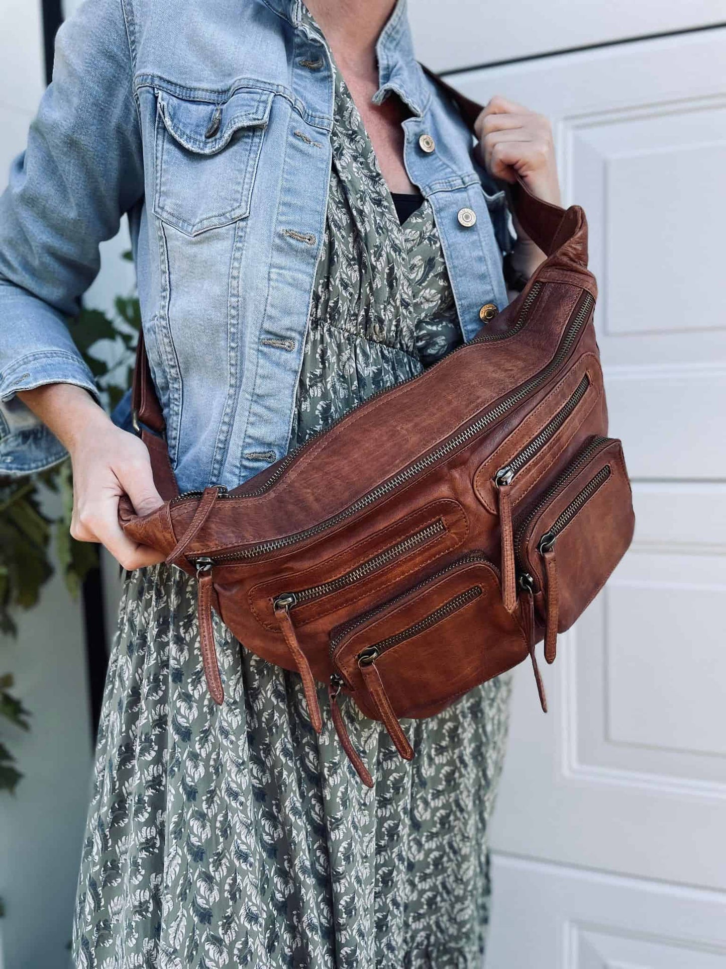 Unisex Stor Bumbag i Hållbart Tyg med Justerbar Rem