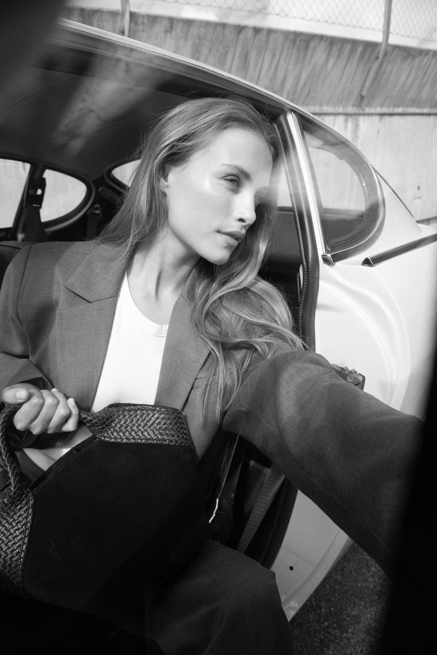 Dam Elegant Mocka Väska med Flätade Handtag och Axelrem