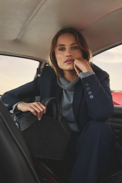 Dam Elegant Mocka Väska med Flätade Handtag och Axelrem