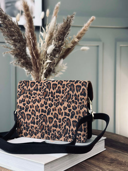 Kvinnor Elegant Mocka Crossover Boxbag med Leopardmönster