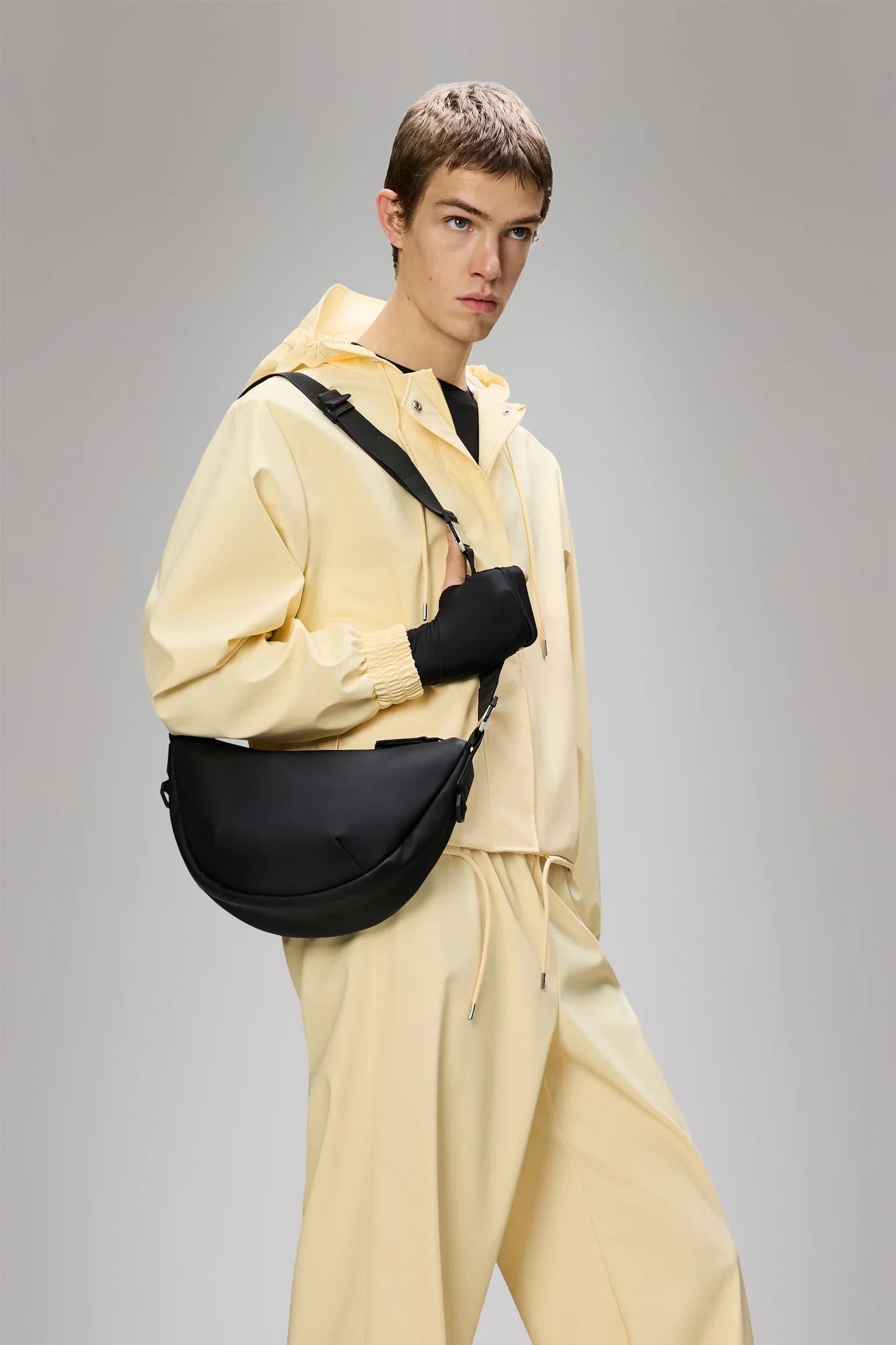 Dam Mjuk Tyg Axelväska med Justerbar Rem och Intern Blixtlåsficka