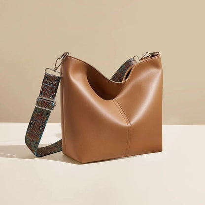 Damaxelväska med rymlig insida 1