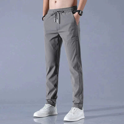 Herrebukser med justerbar midje