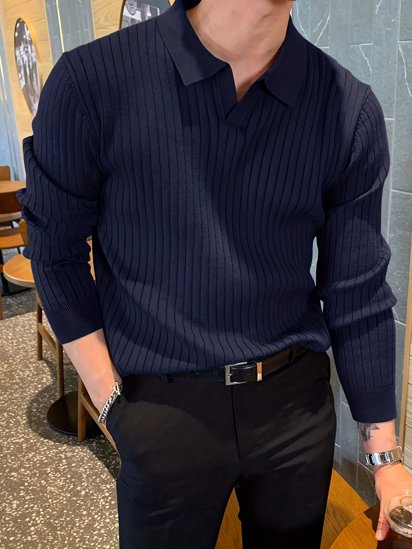 Herr V-Hals Pullover med Stickad Utformning