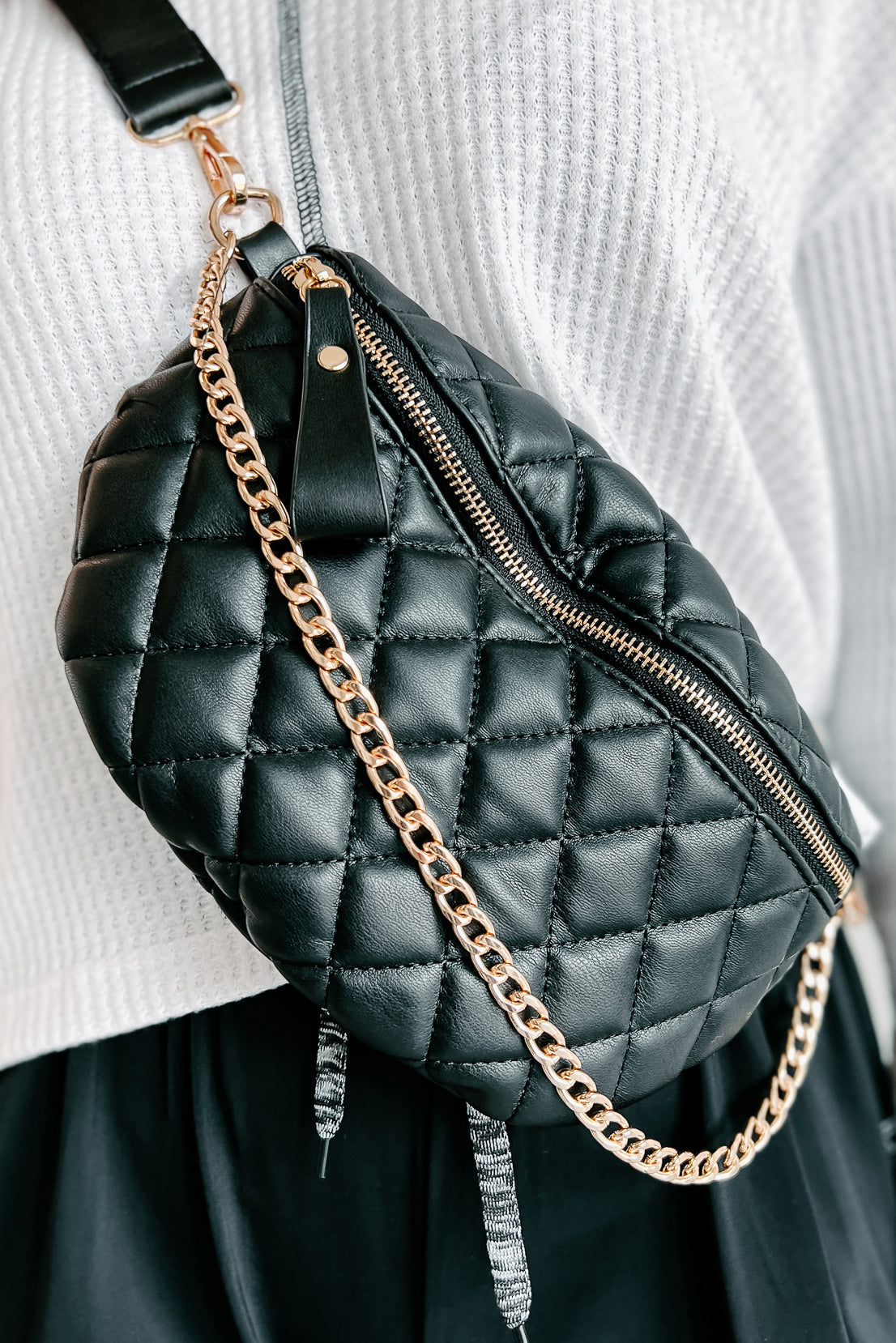 Damens Elegant PU Konvertibel Bumväska med Quiltad Detalj