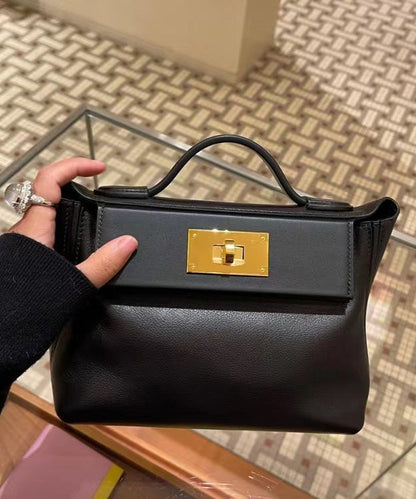 Dam Hållbar Kalvläder Crossbody Väska med Fina Detaljer