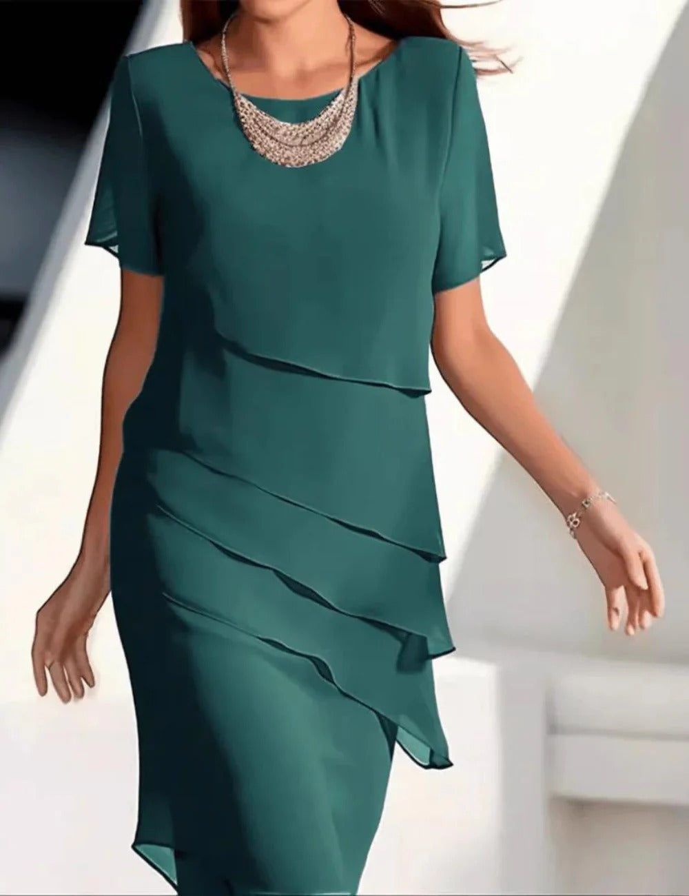 Kvinnors Avslappnad Klänning med Lager-på-Lager Design 1