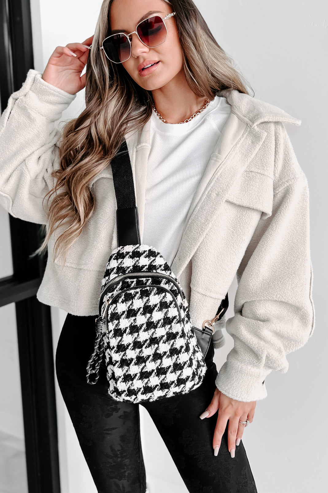 Dam Elegant Crossbody väskamed Justerbar Axelrem och Två Fack