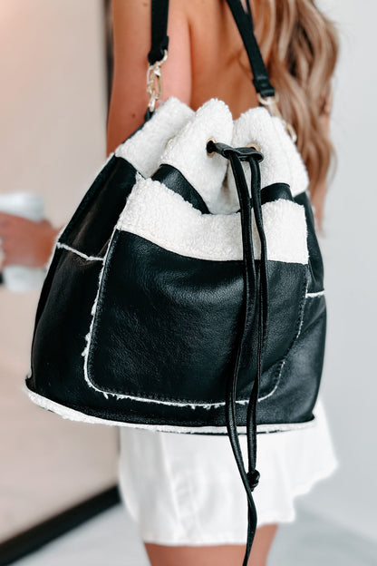 Damens Mångsidiga Sherpa Handväska med Dragstringsstängning