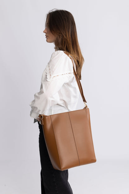 Dam Mjuk Strukturerad Vardagspåse i Återvunnet Material med Justerbar Rem