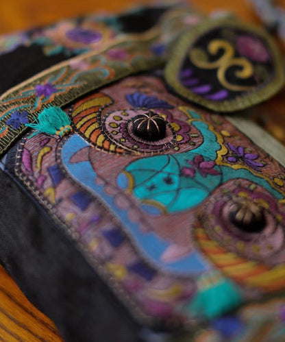 Dam Etnisk Broderad Axelväska i Linne med Fickor