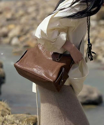 Unisex Stylish Calfskin Messenger Bag with Adjustable Shoulder Strap