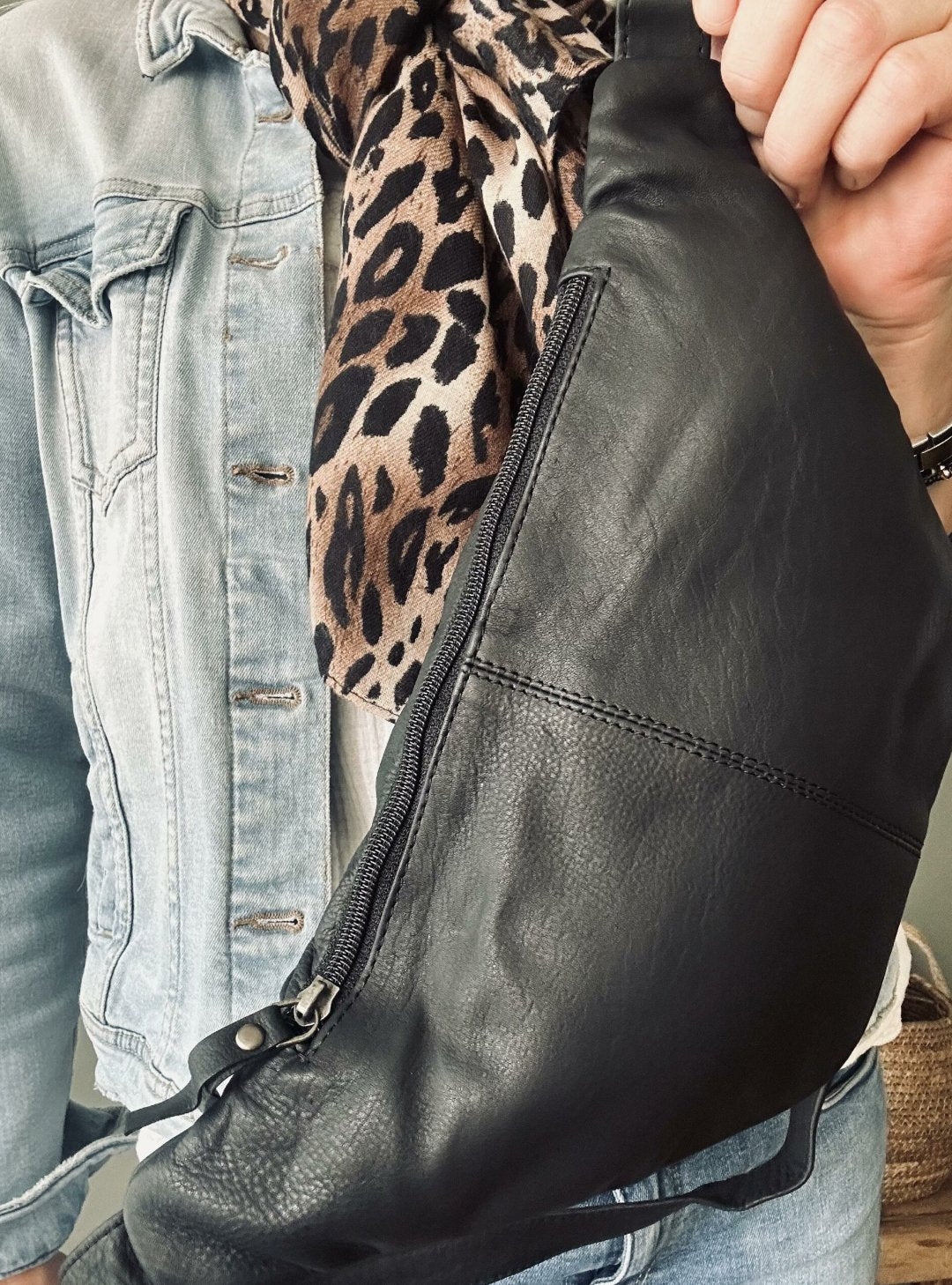Unisex Justerbar Crossbody Väska för Dagligt Bruk 4