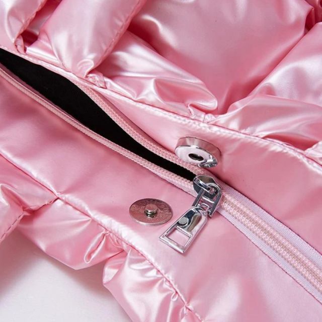 Shyrene - Volangdesign Metallisk Puffig Glansig Handväska för Dam